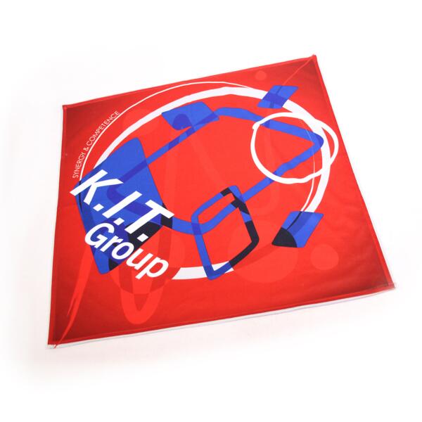 Halstuch, quadratisch, allover bedruckt, ca. 60 x 60 cm Miniaturansicht